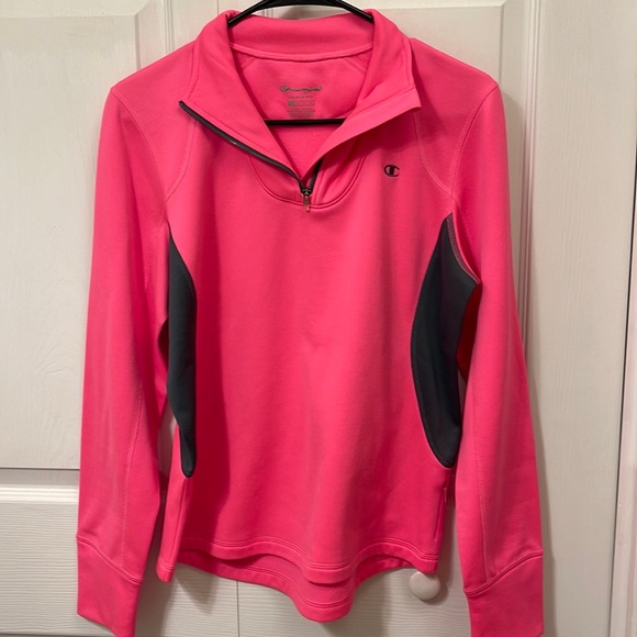 NWOT Champion Double Dry women’s long sleeve top, medium, little pocket on side - Picture 1 of 4